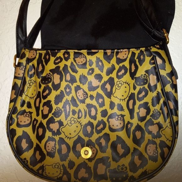 Loungefly Hello Kitty Crossbody/Purse - Picture 7 of 11